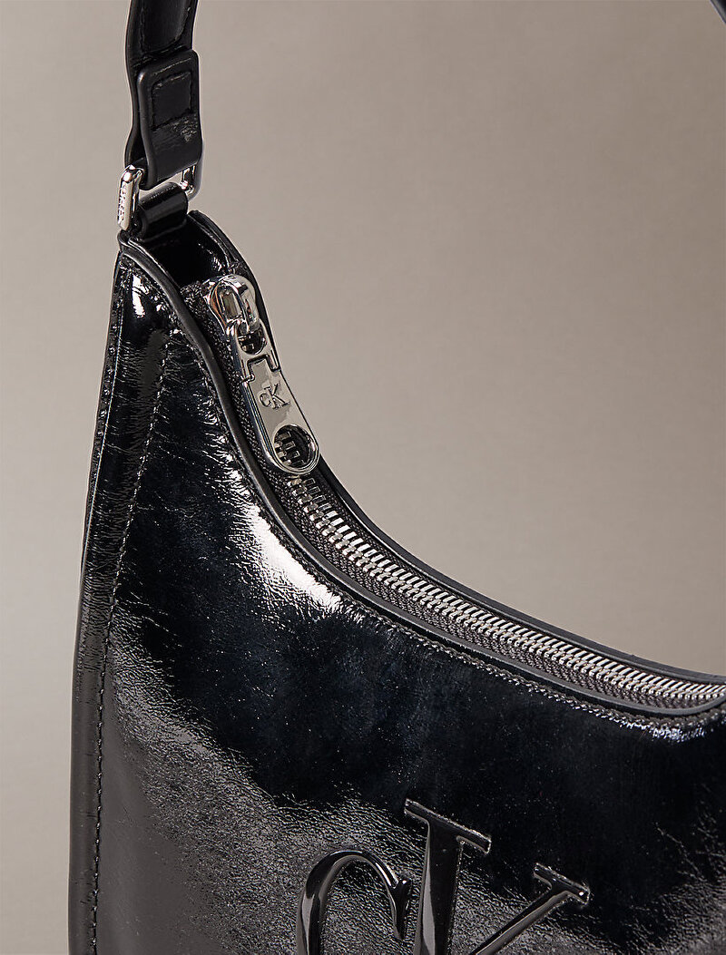 Calvin Klein Siyah Renkli Kadın Bold Ck Metallic Omuz Çantası