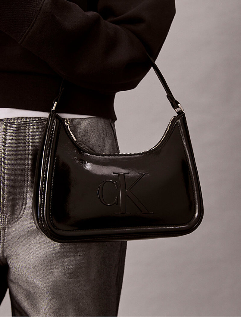 Calvin Klein Siyah Renkli Kadın Bold Ck Metallic Omuz Çantası