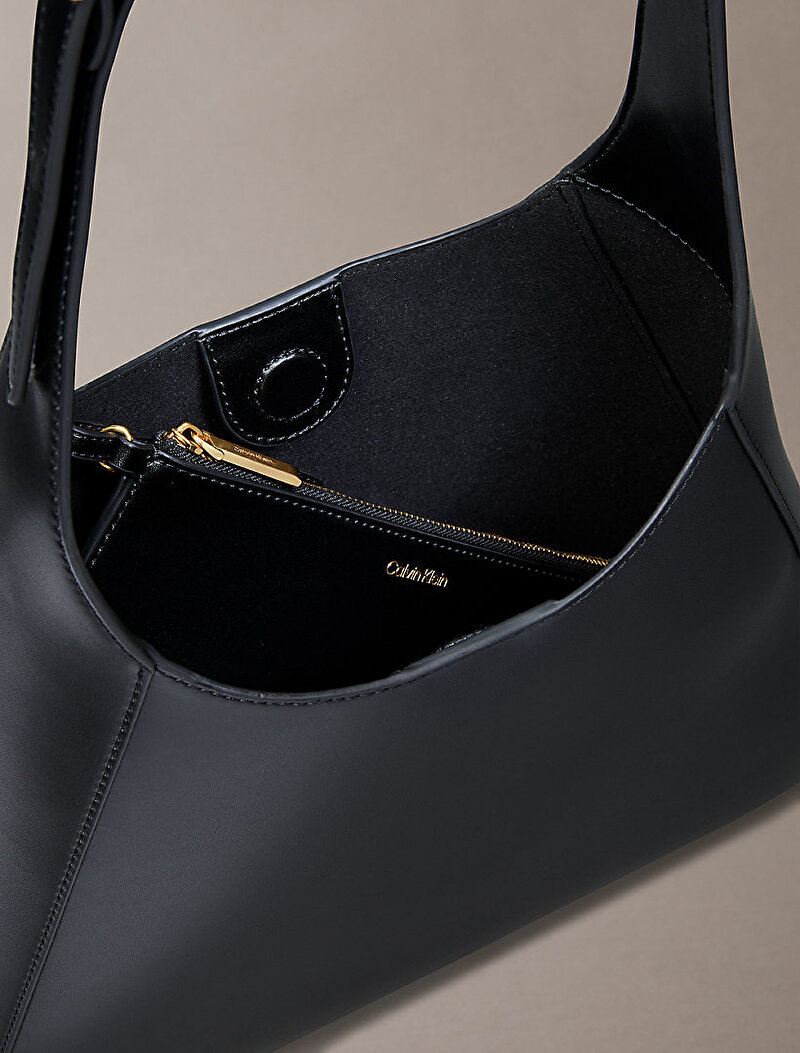 Calvin Klein Siyah Renkli Kadın Hardware Adj Strap Omuz Çantası