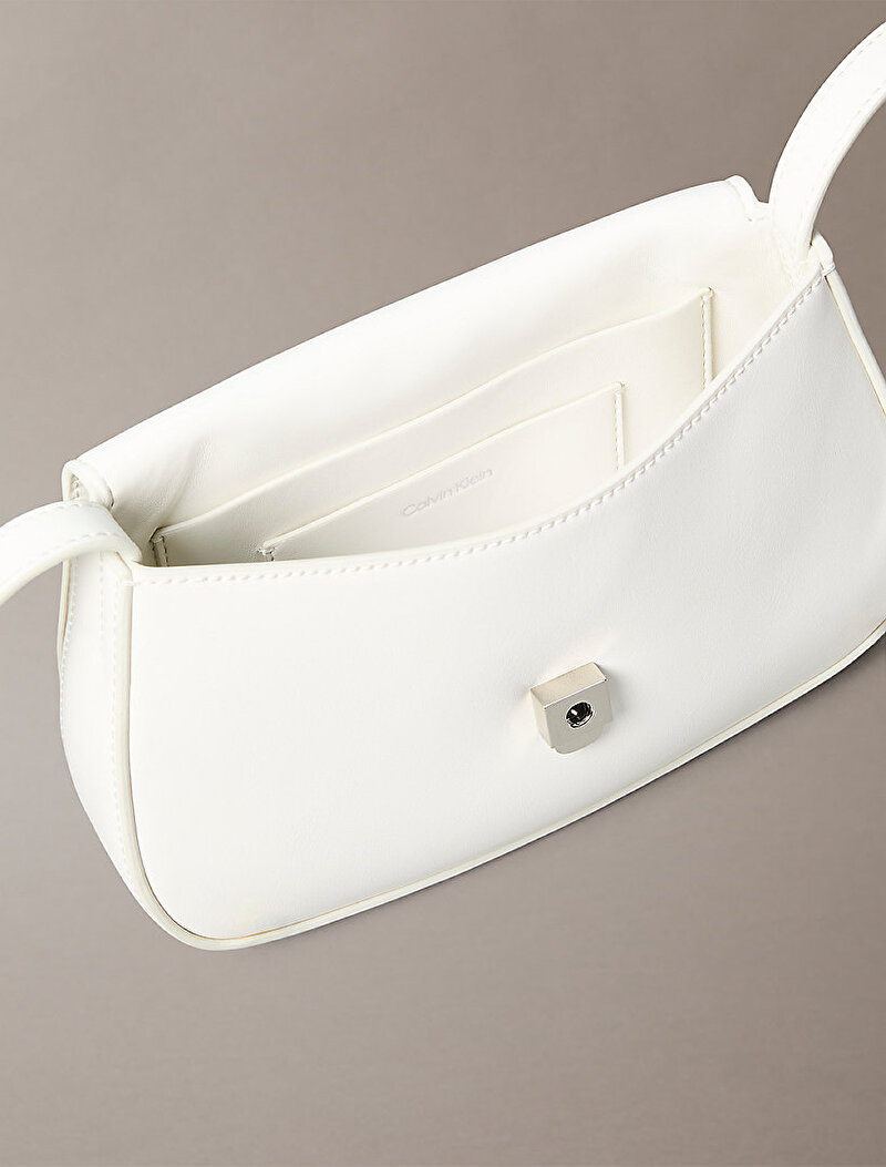 Calvin Klein Beyaz Renkli Kadın Ck Flap Camera Çantası