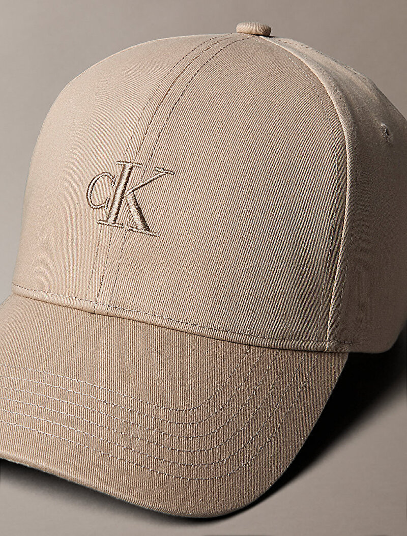 Calvin Klein Bej Renkli Kadın Monogram Embroidery Şapka