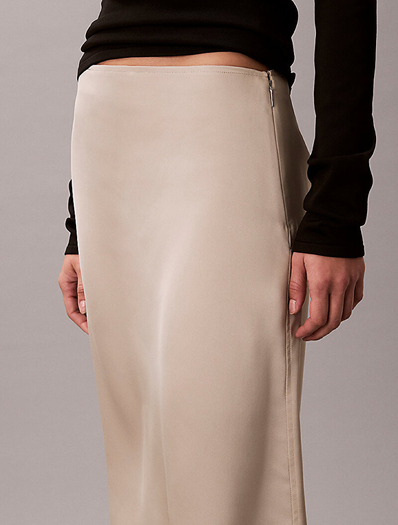 Calvin Klein Bej Renkli Kadın Matte Shine Satin Etek