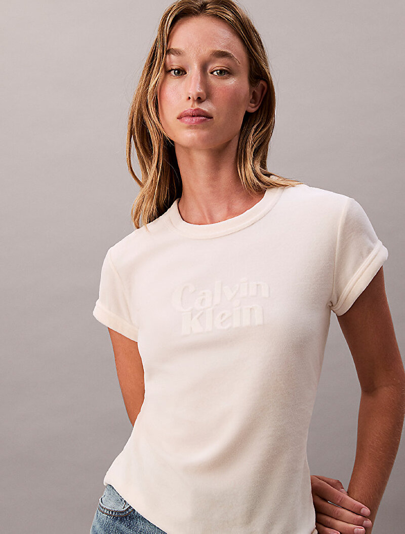 Calvin Klein Bej Renkli Kadın Velour Logo T-shirt
