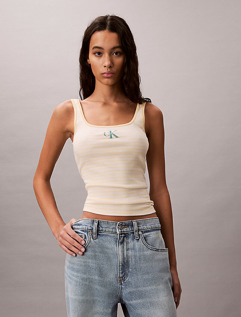 Calvin Klein Beyaz Renkli Kadın Stripped Monologo T-shirt