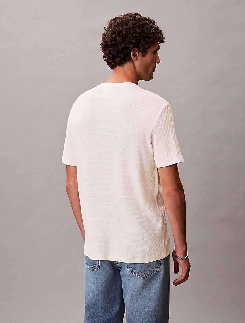 Calvin Klein Beyaz Renkli Erkek Waffle Badge Crew T-shirt