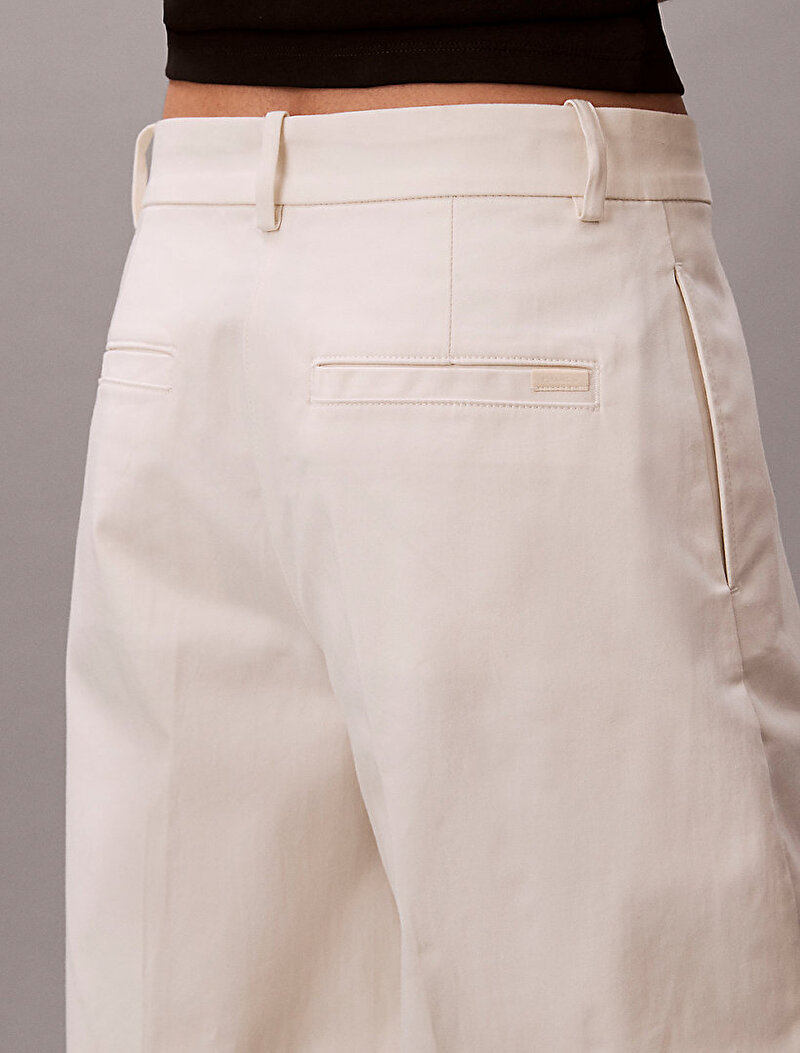 Calvin Klein Beyaz Renkli Kadın Baggy Chino Fashion Pantolon
