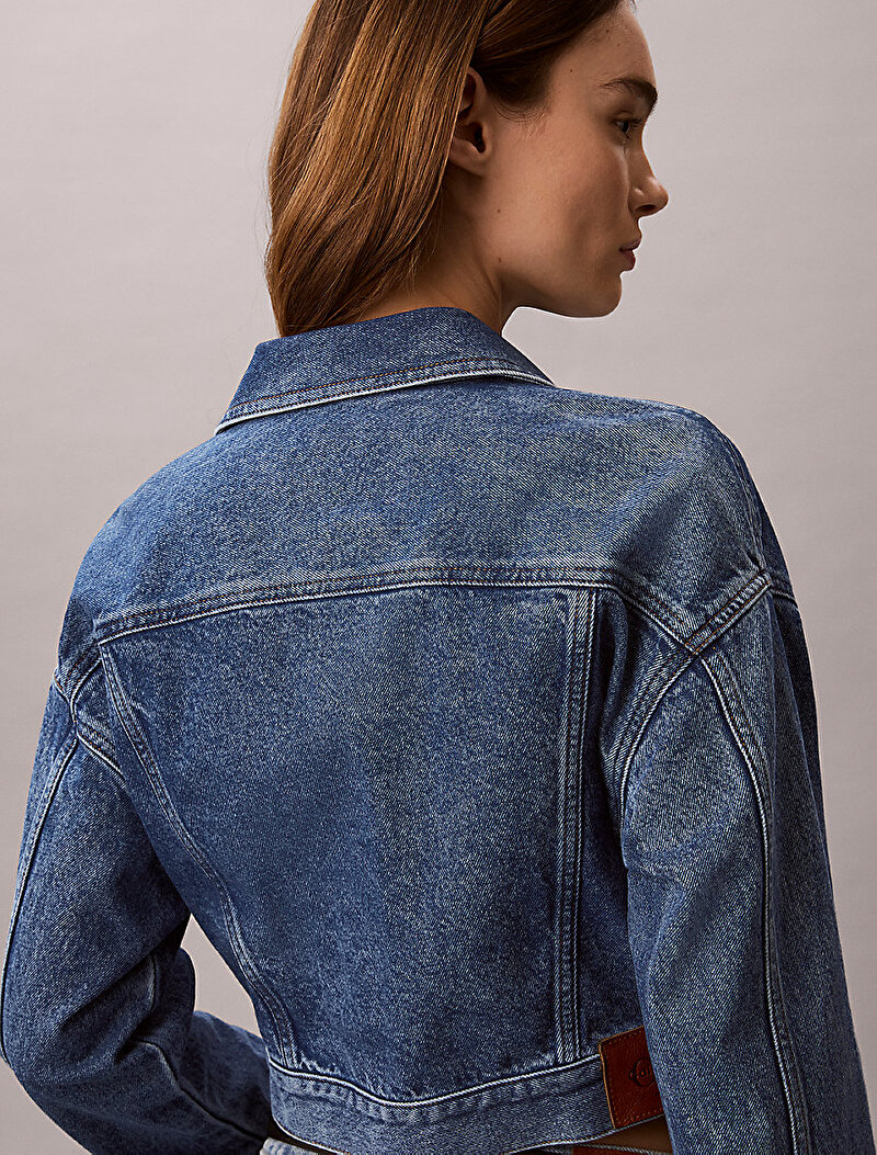 Calvin Klein Mavi Renkli Kadın Cropped Trucker Denim Ceket