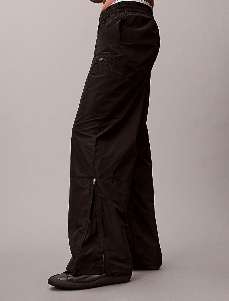 Calvin Klein Siyah Renkli Kadın Tech Zipper Pantolon