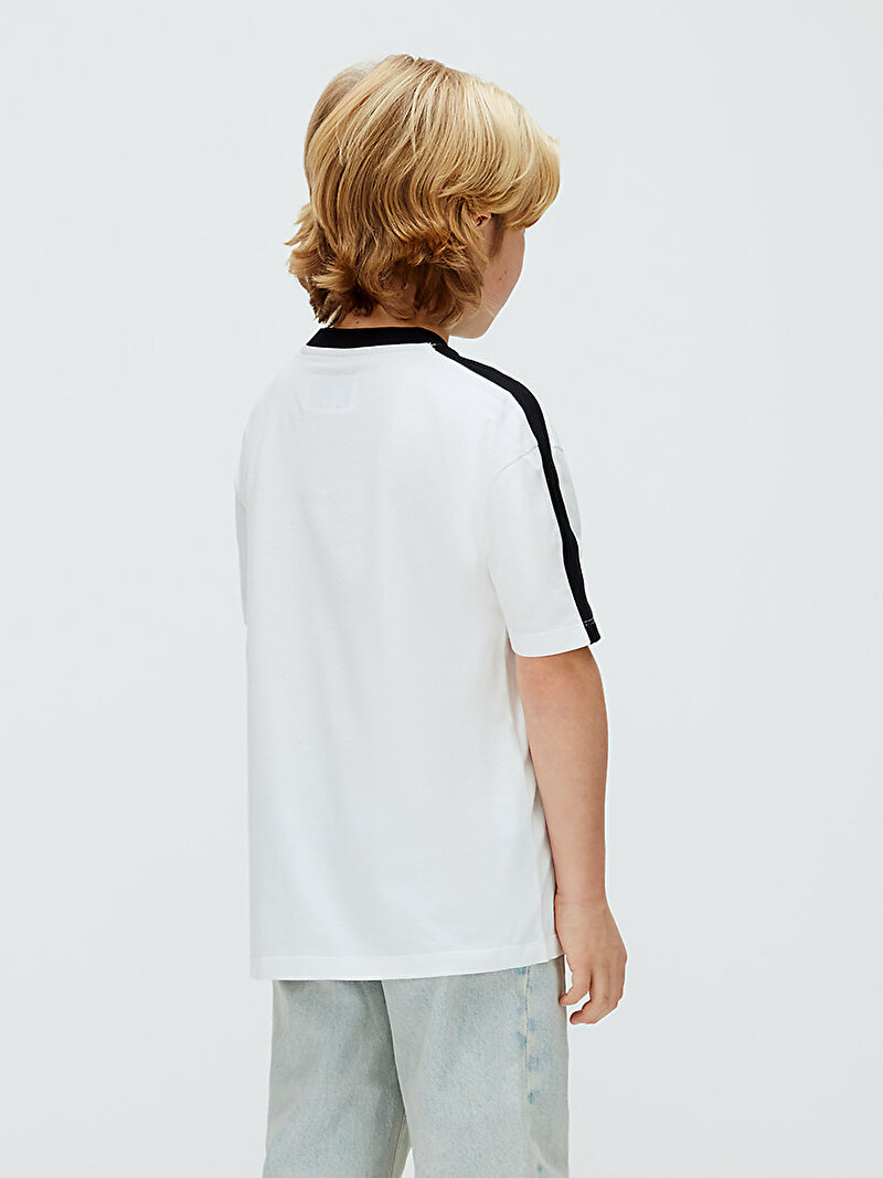 Calvin Klein Beyaz Renkli Erkek Çocuk Taping T-shirt