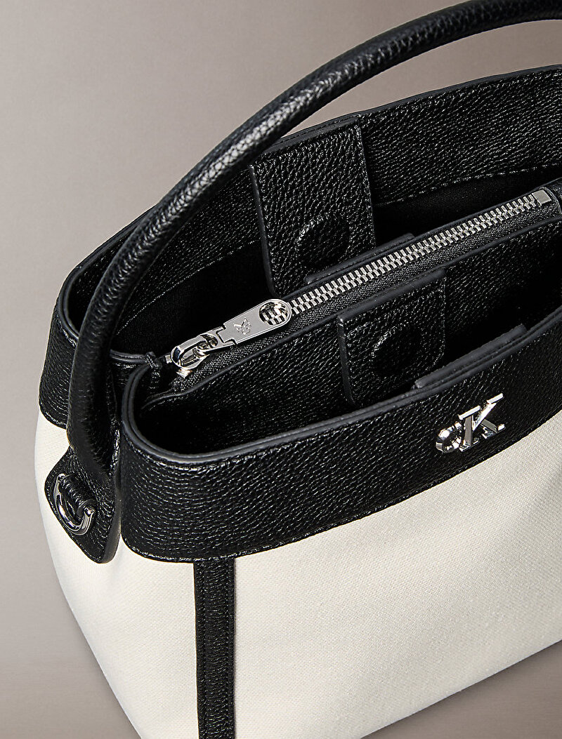 Calvin Klein Bej Renkli Kadın CK Canvas Bucket Çanta