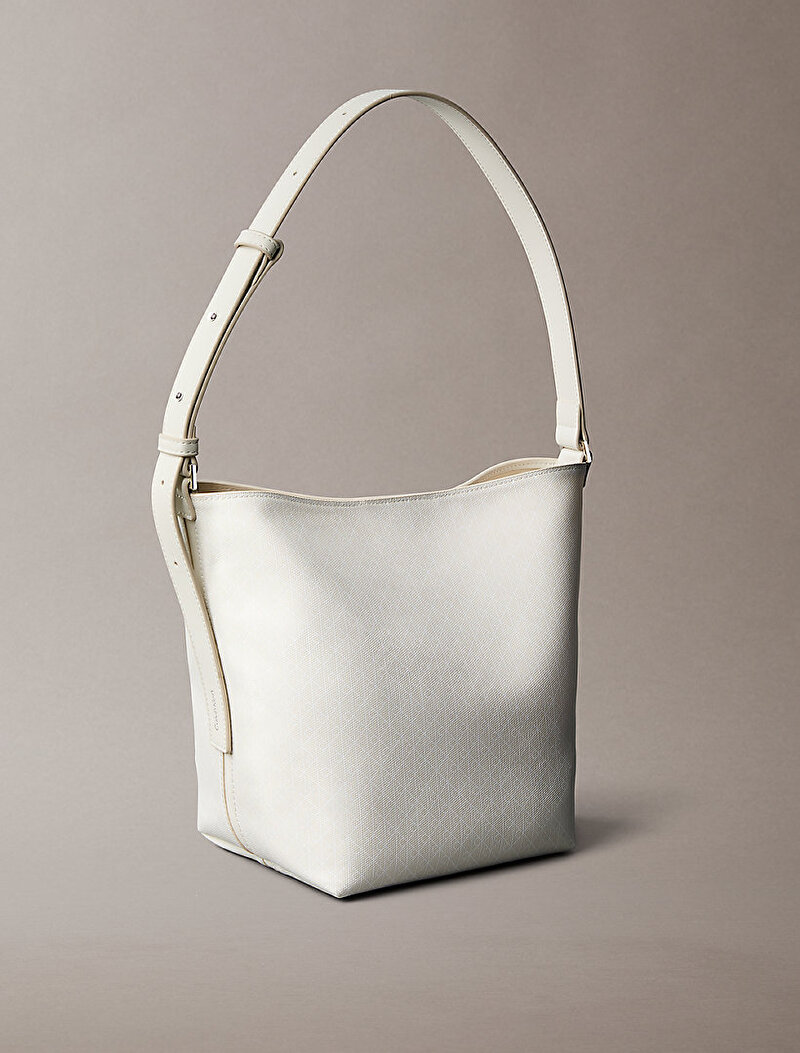 Calvin Klein Çok renkli Renkli Kadın Emblem Medium Bucket Çanta