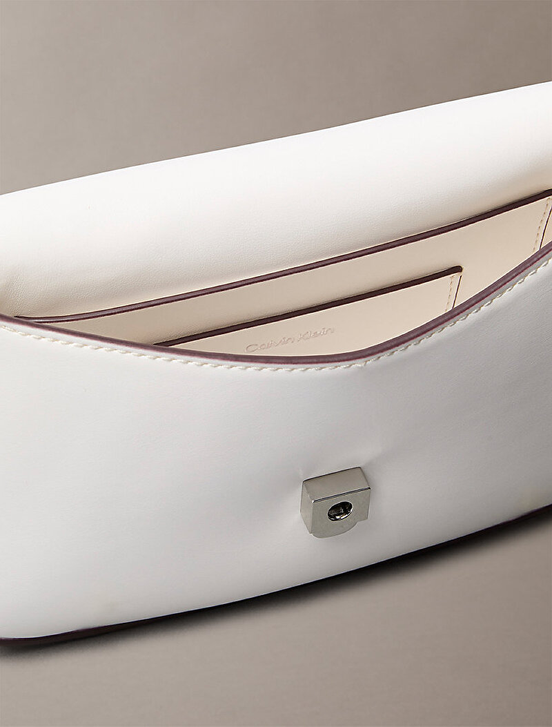Calvin Klein Beyaz Renkli Kadın CK Flap Camera Çanta