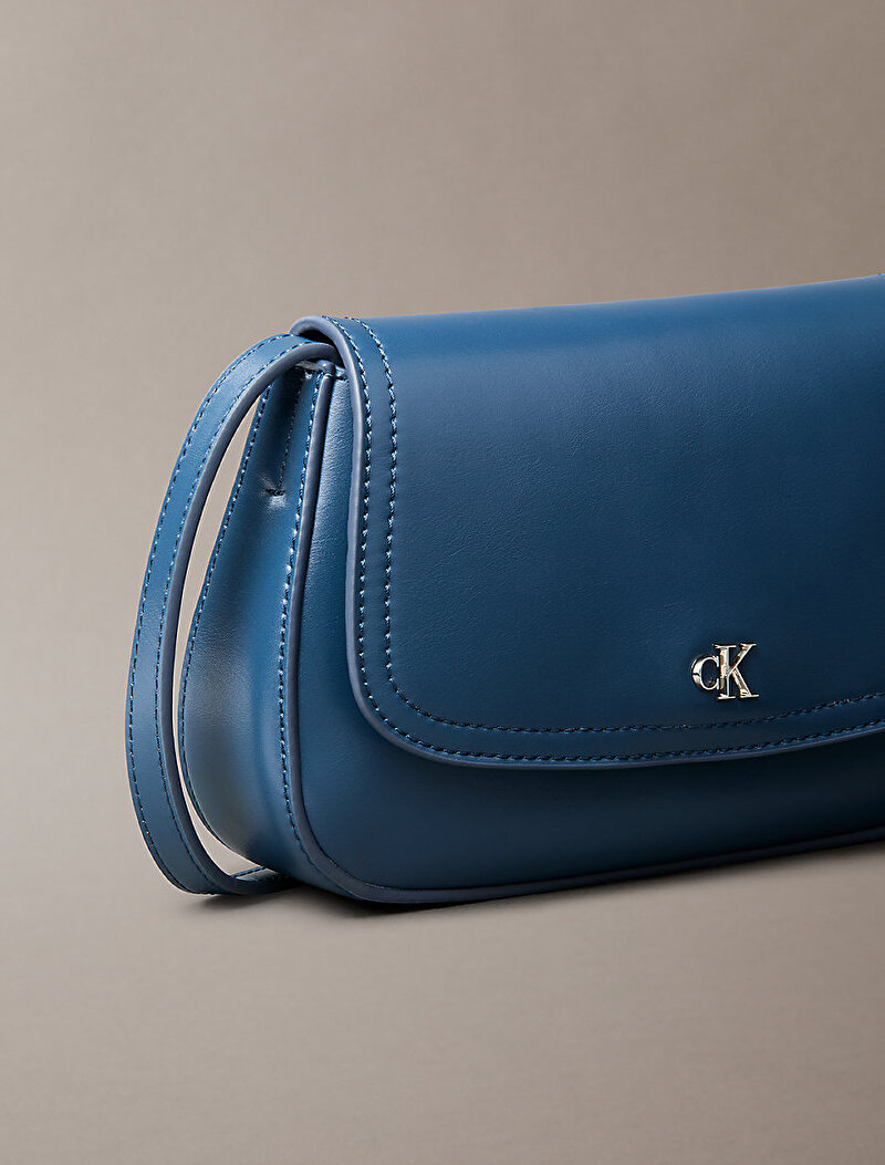 Calvin Klein Mavi Renkli Kadın CK Flap Camera Çanta