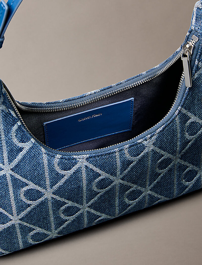 Calvin Klein Mavi Renkli Kadın Emblem Denim Omuz Çantası