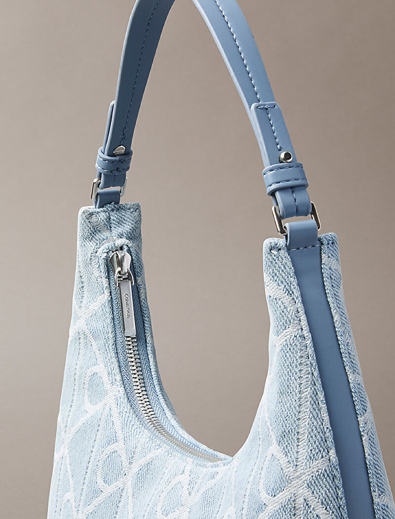 Calvin Klein Mavi Renkli Kadın Emblem Denim Omuz Çantası