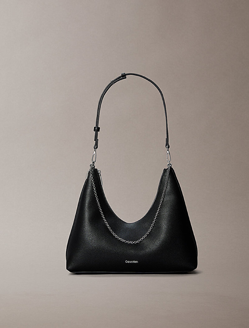 Calvin Klein Siyah Renkli Kadın Emblem Pebble Çapraz Çanta