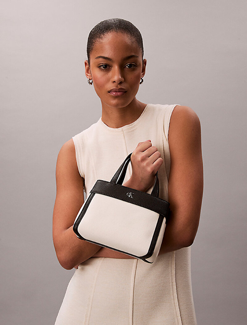 Calvin Klein Bej Renkli Kadın CK Canvas Mini Tote Çanta