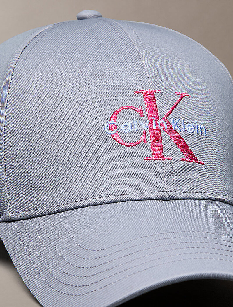 Calvin Klein Gri Renkli Kadın Monogram Embroidery Şapka