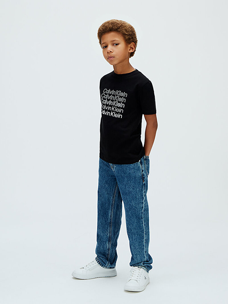 Calvin Klein Siyah Renkli Erkek Çocuk Stacked Logo T-shirt