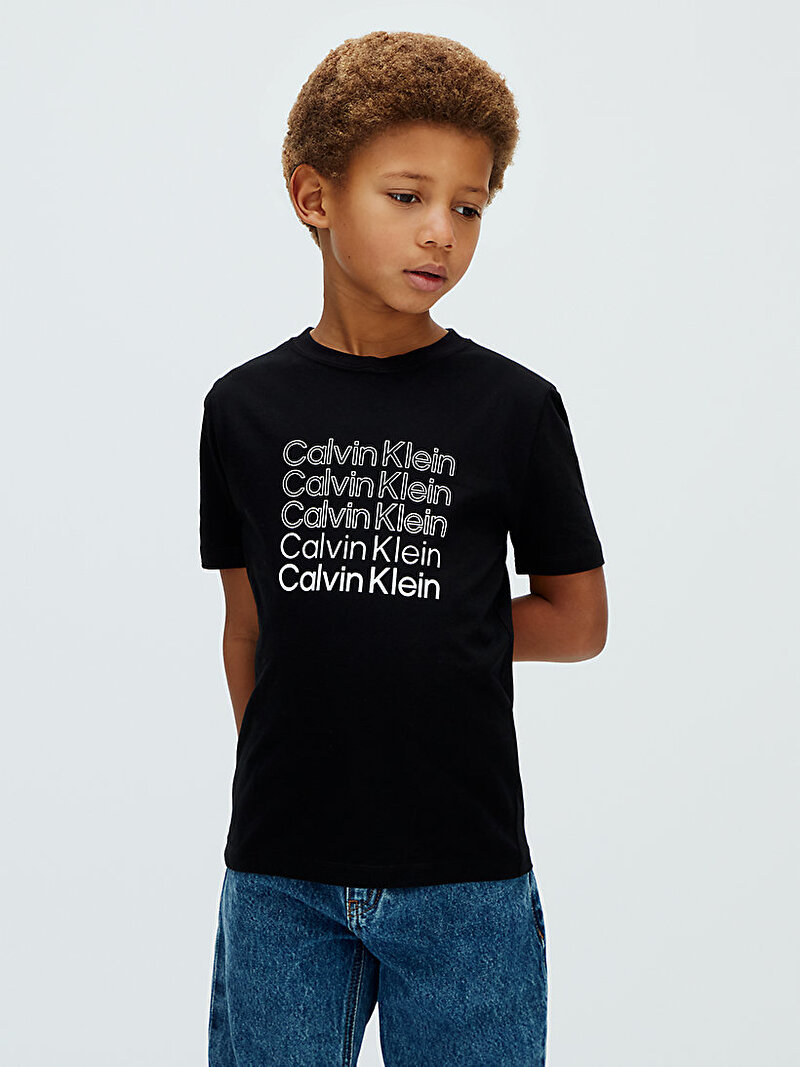 Calvin Klein Siyah Renkli Erkek Çocuk Stacked Logo T-shirt