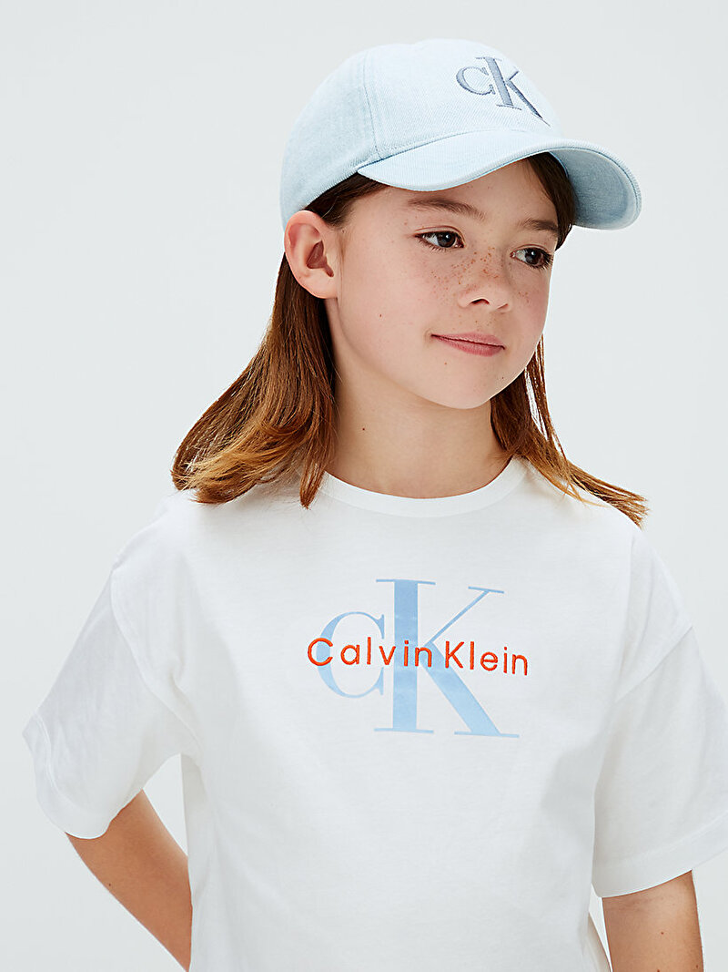 Calvin Klein Beyaz Renkli Kız Çocuk Seasonal Monologo T-shirt