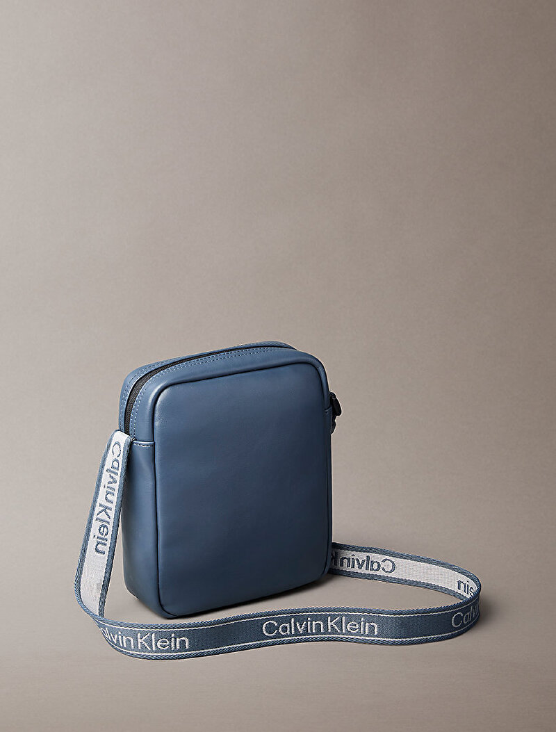 Calvin Klein Mavi Renkli Erkek Bold Logo Webbing Çapraz Çanta