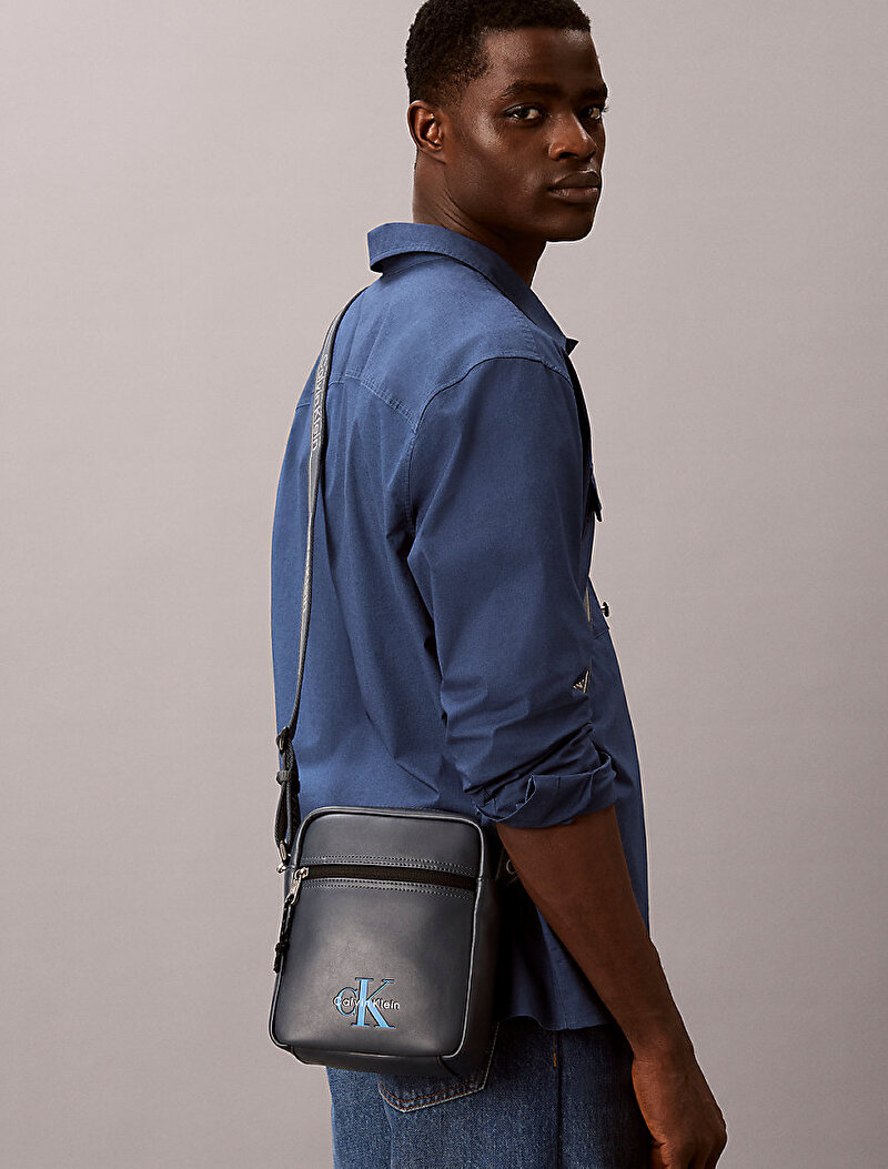 Calvin Klein Mavi Renkli Erkek Bold Logo Webbing Çapraz Çanta