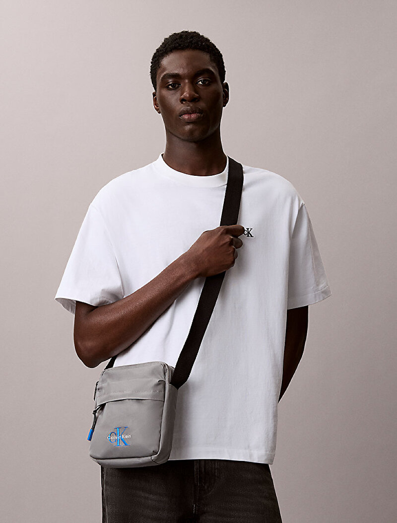Calvin Klein Gri Renkli Erkek Bold Reporter Çapraz Çanta