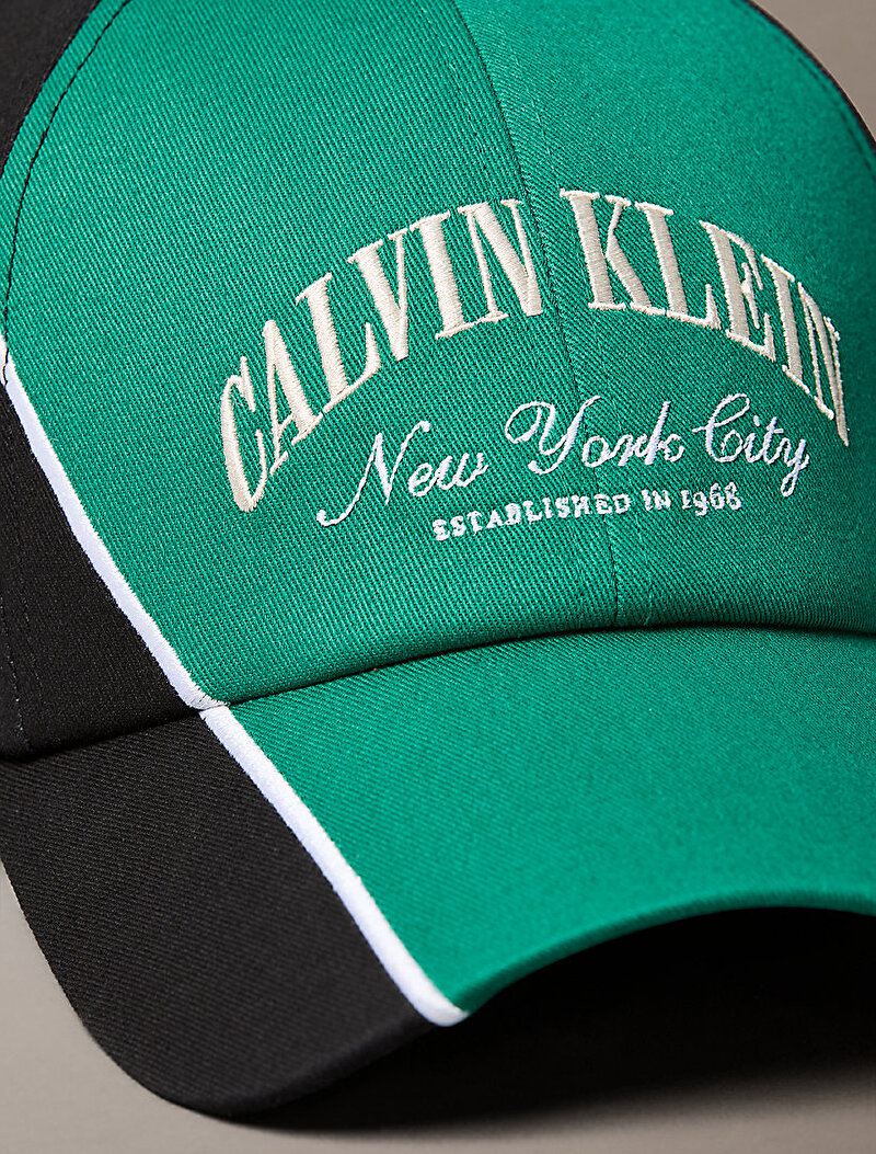 Calvin Klein Yeşil Renkli Erkek Two Tone Seasonal Şapka