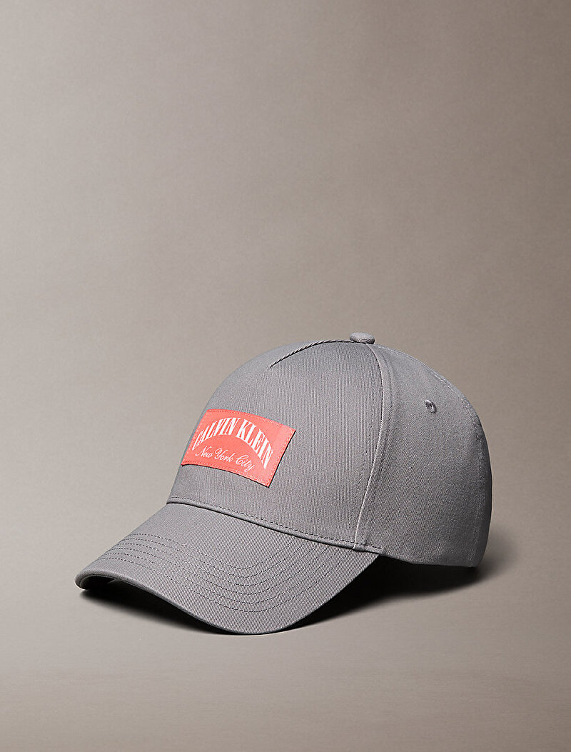 Calvin Klein Gri Renkli Erkek Heritage Crest Şapka