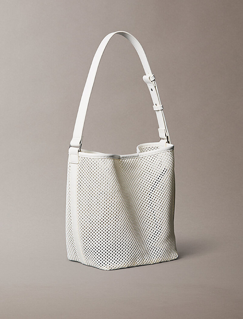 Calvin Klein Beyaz Renkli Kadın Emblem Mesh Bucket Çanta