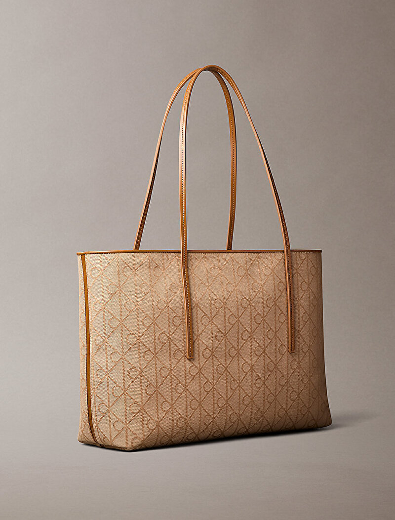 Calvin Klein Bej Renkli Kadın Emblem Trio Jacquard Tote Çanta