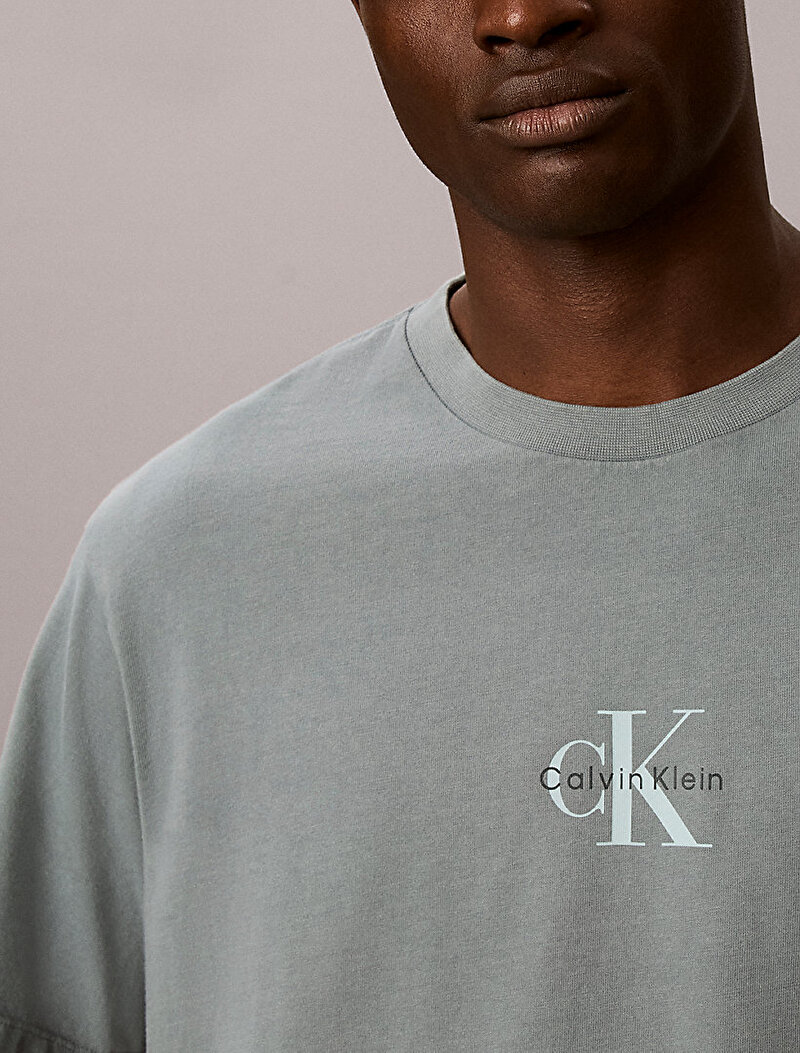 Calvin Klein Yeşil Renkli Erkek 90s Fit Monologo T-shirt