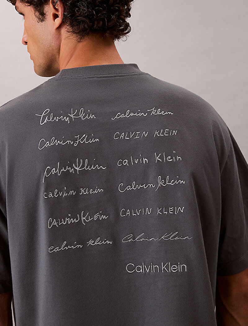 Calvin Klein Gri Renkli Erkek 16s Graphic T-shirt