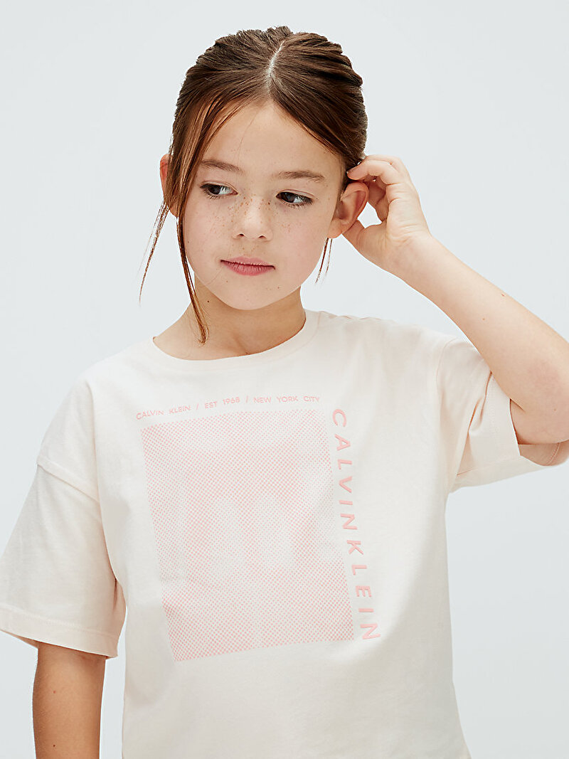Calvin Klein Pembe Renkli Kız Çocuk Ck Bridge Graphic T-shirt