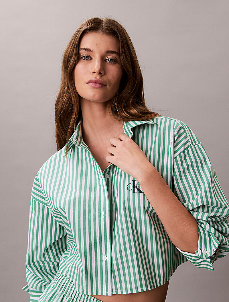 Calvin Klein Yeşil Renkli Kadın Ck Graphic Cropped T-shirt