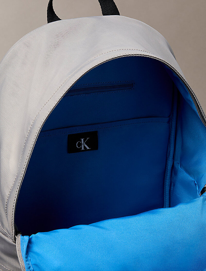 Calvin Klein Gri Renkli Erkek Bold Round Sırt Çantası