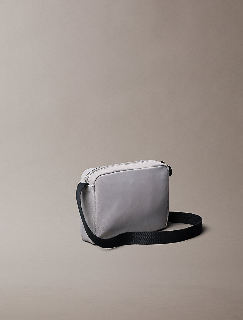 Calvin Klein Gri Renkli Erkek Bold Camera Çanta