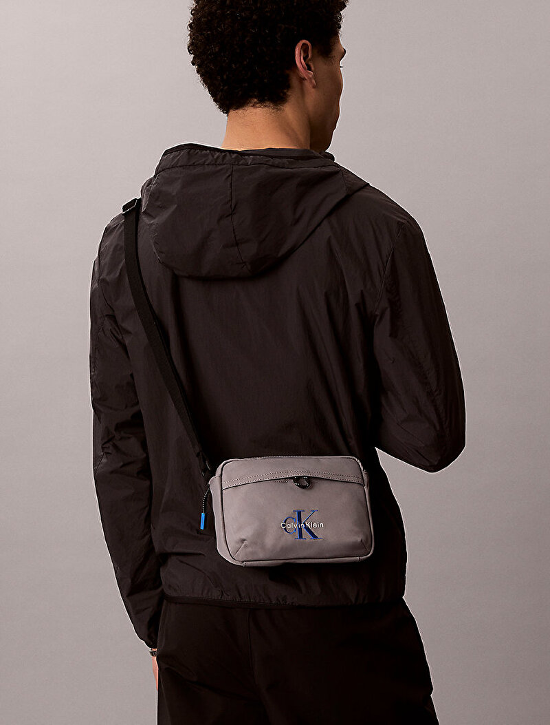 Calvin Klein Gri Renkli Erkek Bold Camera Çanta