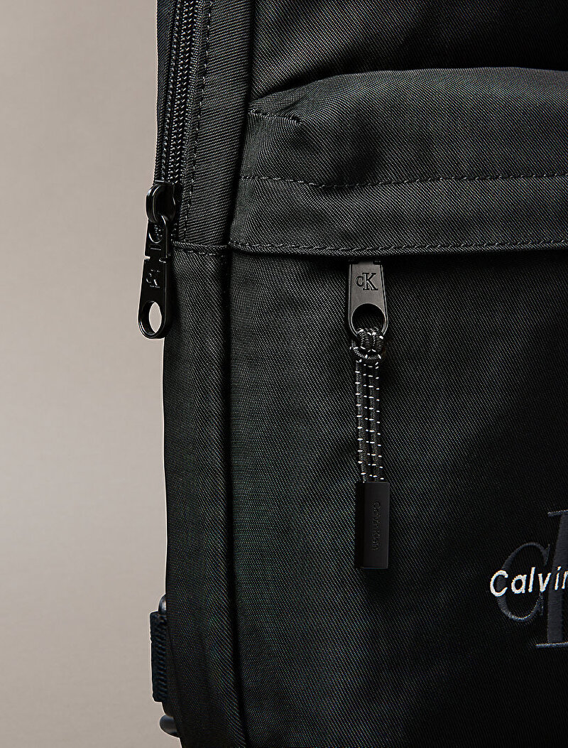 Calvin Klein Siyah Renkli Erkek Bold Sling Omuz Çantası