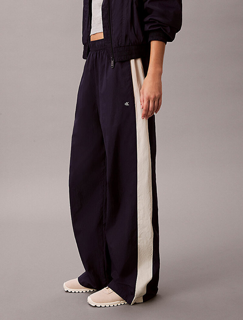 Calvin Klein Mavi Renkli Kadın Naylon Casual Pantolon