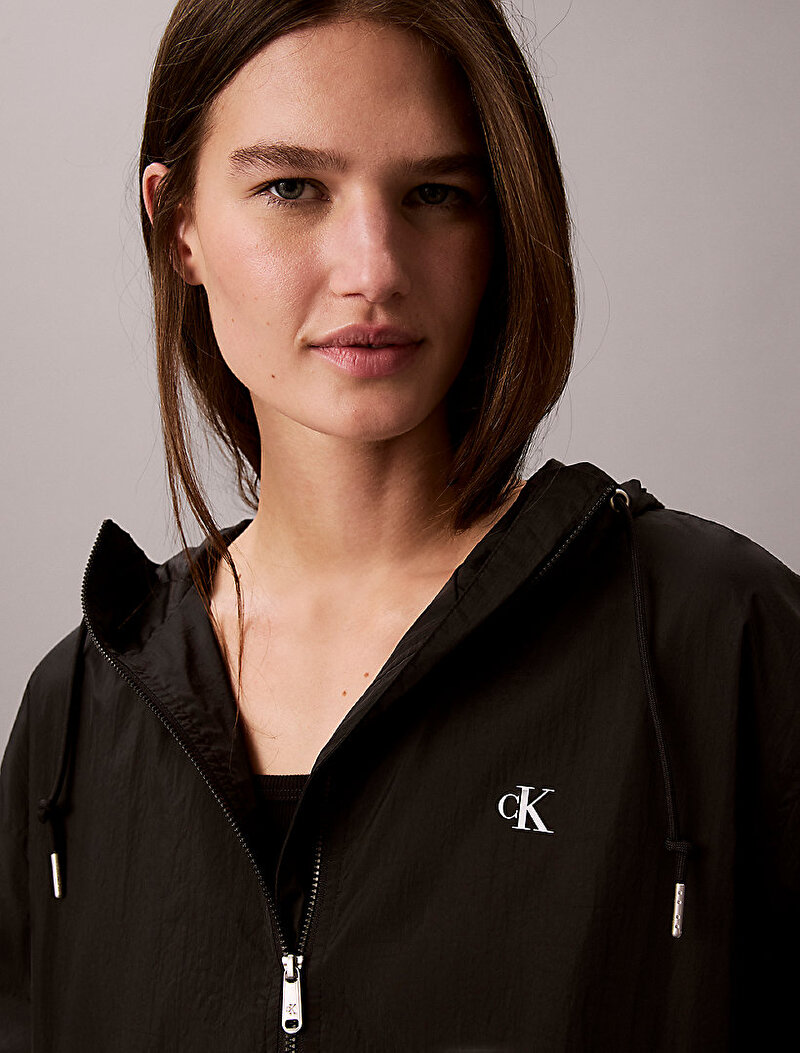 Calvin Klein Siyah Renkli Kadın Essential Naylon Rüzgarlık Ceket