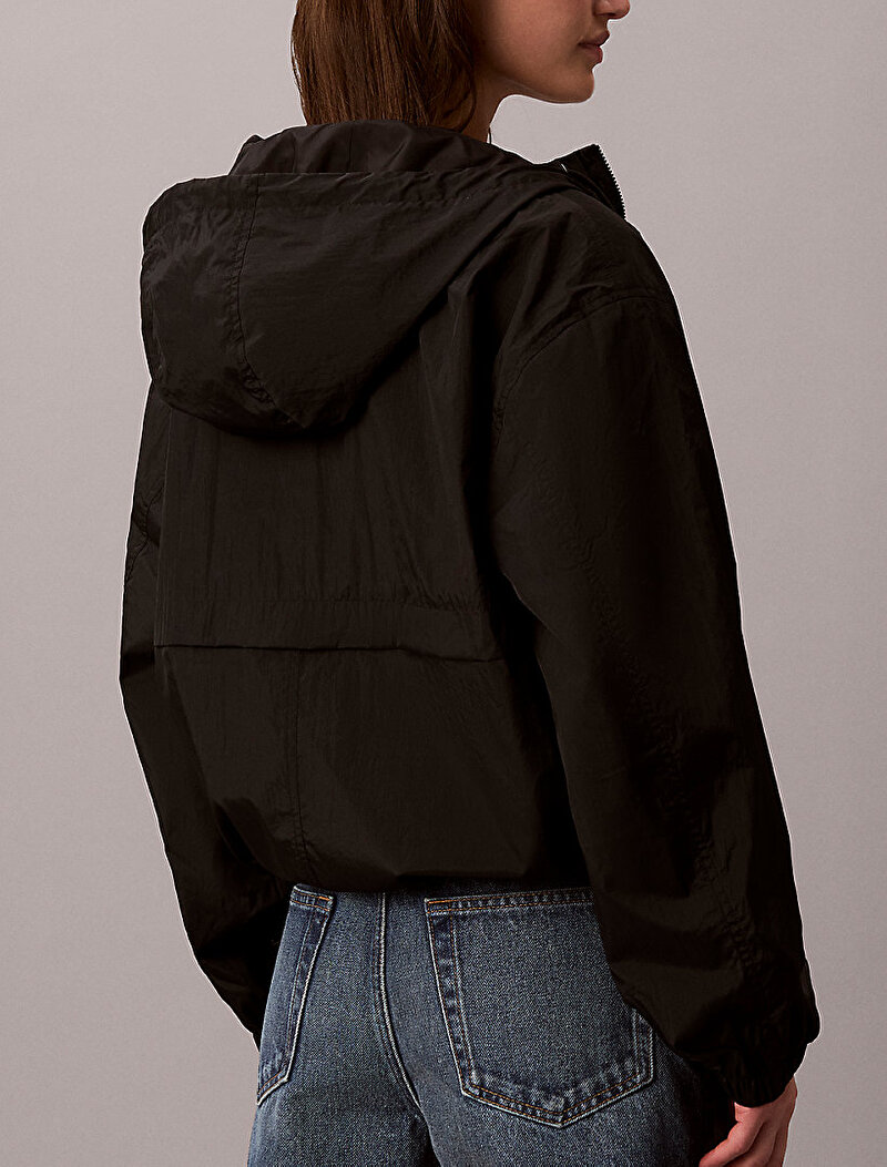 Calvin Klein Siyah Renkli Kadın Essential Naylon Rüzgarlık Ceket