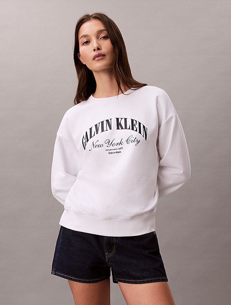 Calvin Klein Beyaz Renkli Kadın Logo Graphic Crewneck Sweatshirt