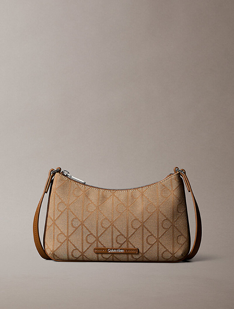 Calvin Klein Bej Renkli Kadın Emblem Jacquard Çapraz Çanta