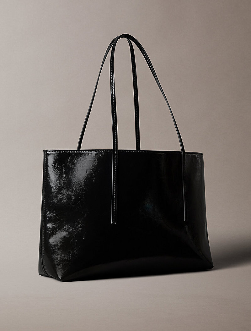 Calvin Klein Siyah Renkli Kadın Foil Logo Glossy Tote Çanta