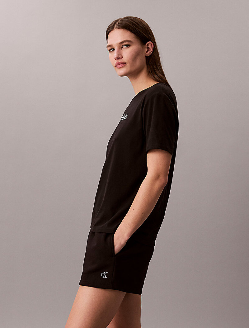 Calvin Klein Siyah Renkli Kadın Regular T-shirt