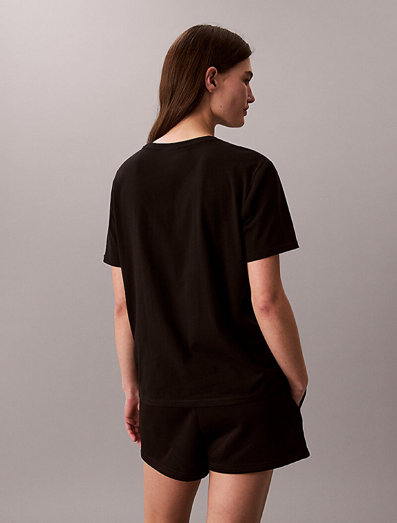 Calvin Klein Siyah Renkli Kadın Regular T-shirt
