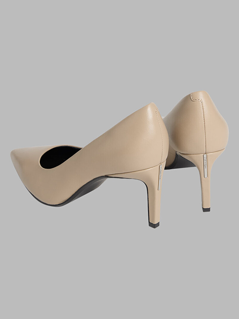 Calvin Klein Bej Renkli Kadın Essential Stiletto 70s Topuklu Ayakkabı