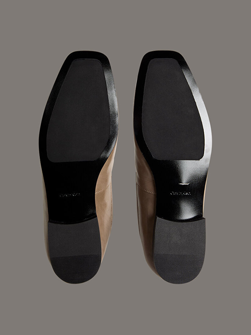 Calvin Klein Bej Renkli Kadın Square Loafer